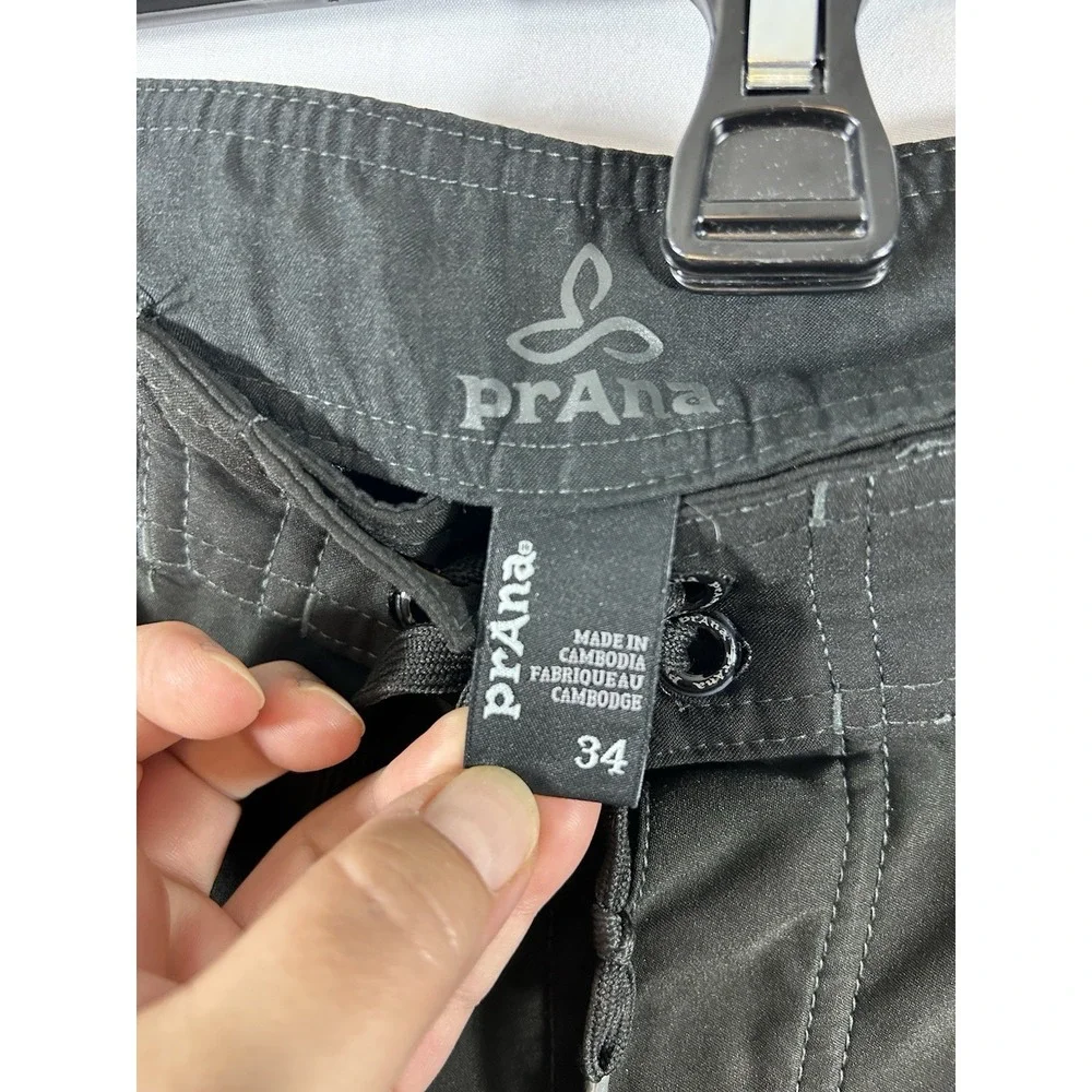 Prana men black